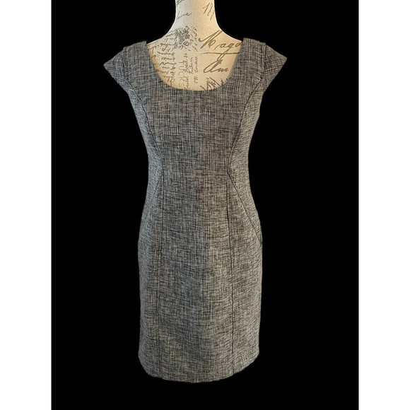 Ann Taylor Women’s Dress Sz 0 Grey Denim Look Sheath Cap Sleeve 3/4 Zipper - Picture 3 of 10